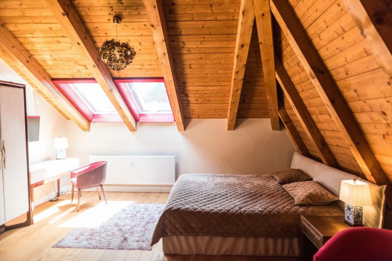 Luxus Stadthaus Am Dom Τσβικάου Εξωτερικό φωτογραφία