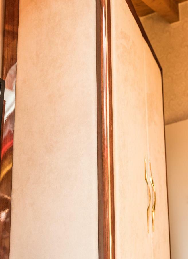 Luxus Stadthaus Am Dom Τσβικάου Εξωτερικό φωτογραφία