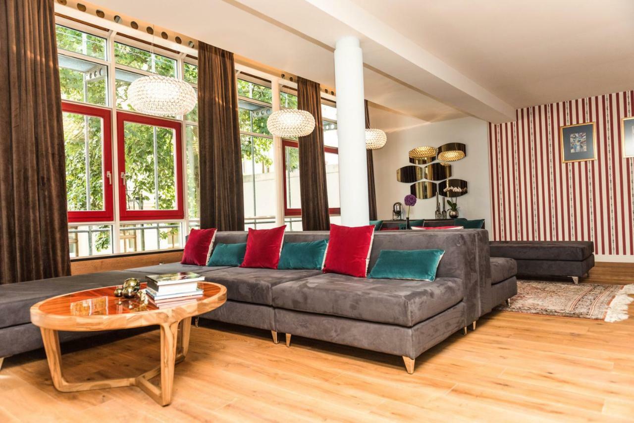 Luxus Stadthaus Am Dom Τσβικάου Εξωτερικό φωτογραφία