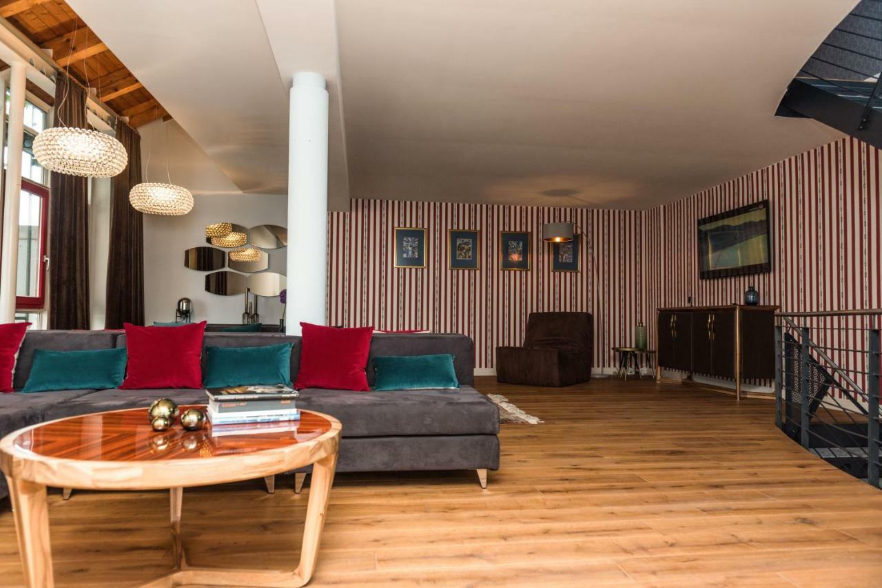 Luxus Stadthaus Am Dom Τσβικάου Εξωτερικό φωτογραφία