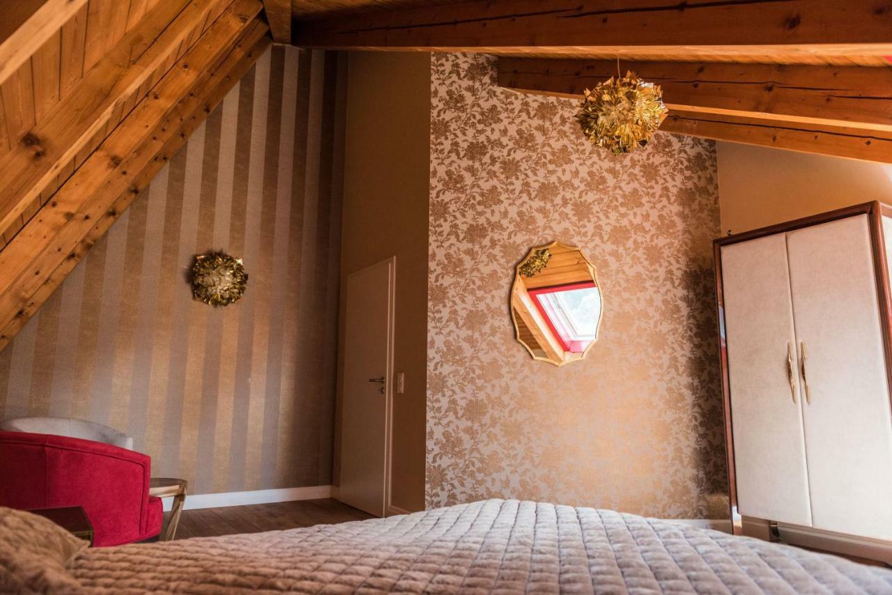 Luxus Stadthaus Am Dom Τσβικάου Εξωτερικό φωτογραφία